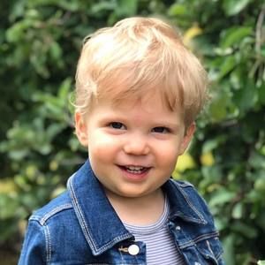 Meet your Posher, Linda